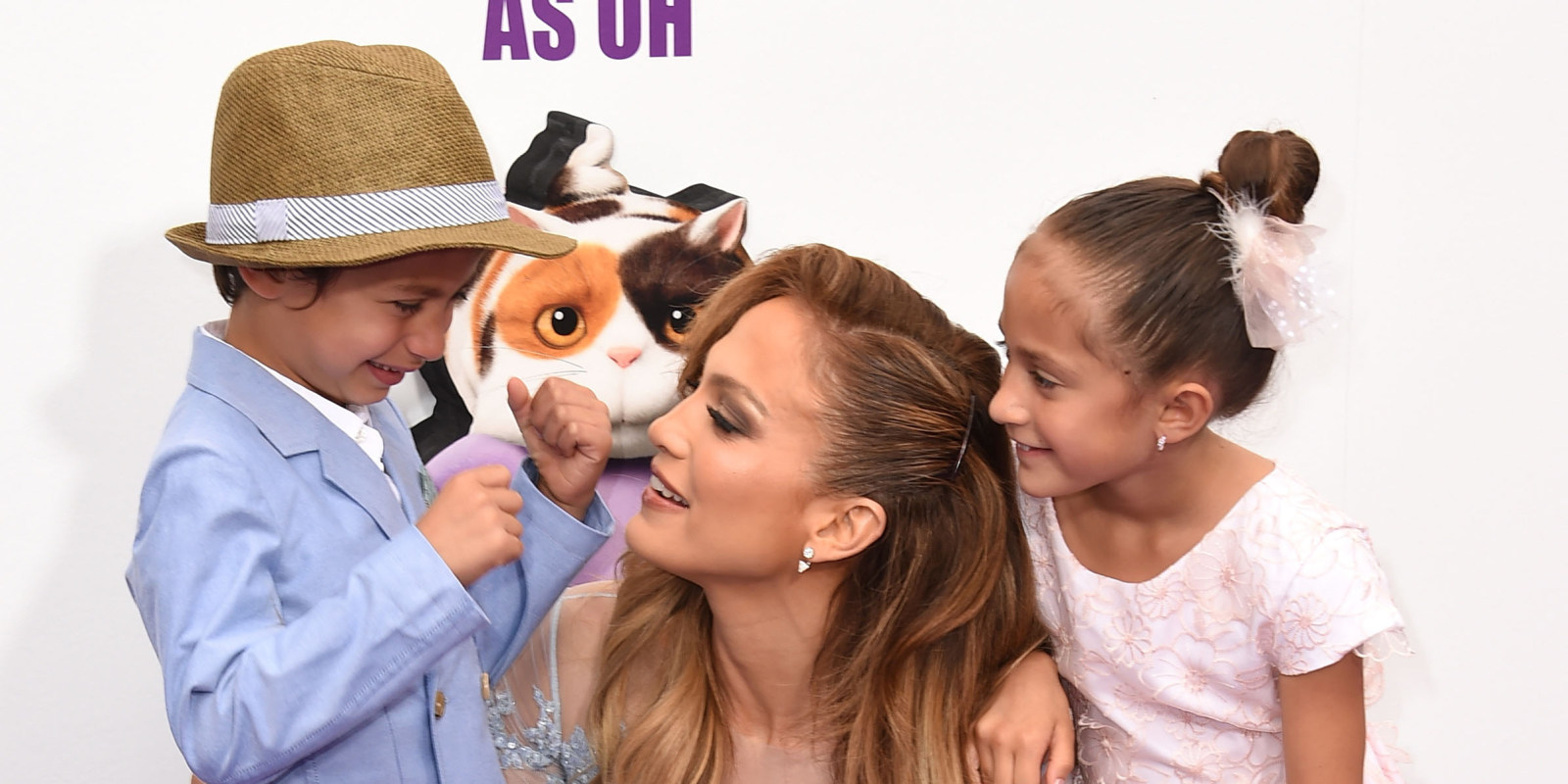 J.Lo Brings Kids to &lsquo;Home&rsquo; Premiere - Jennifer Lopez Red Carpet