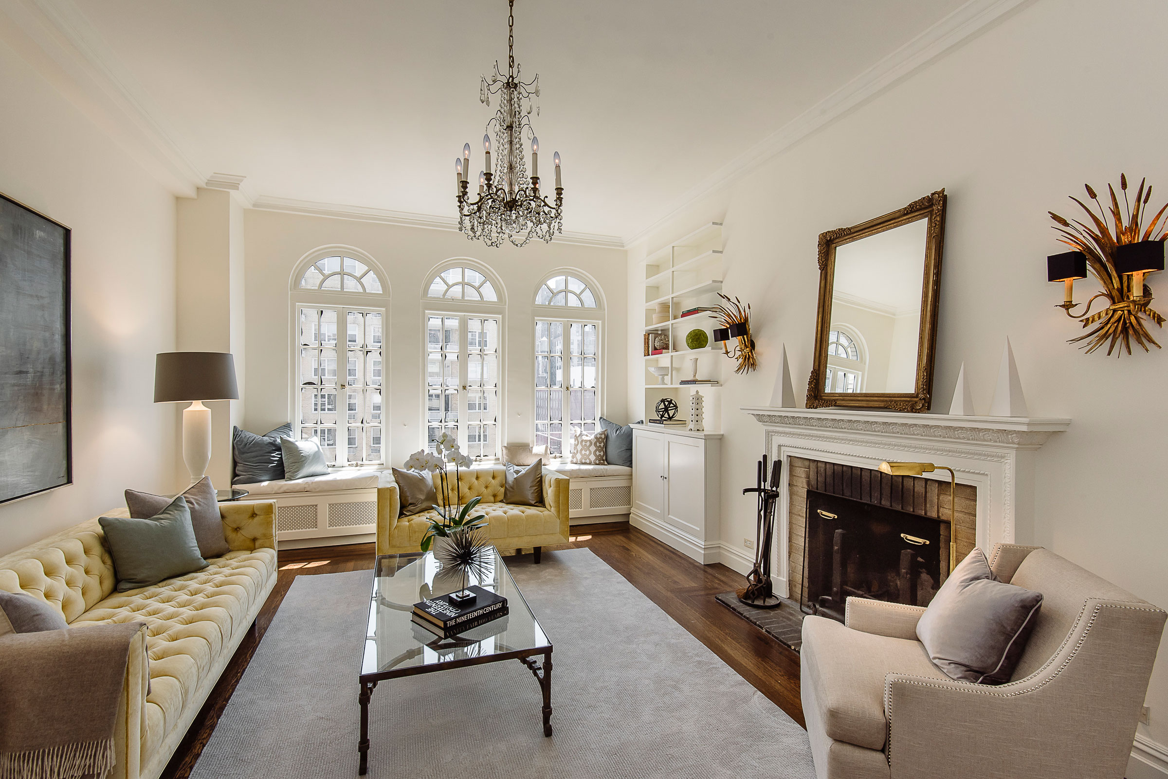 Candace Bushnell's NYC Apartment Inside the RealLife Carrie Bradshaw
