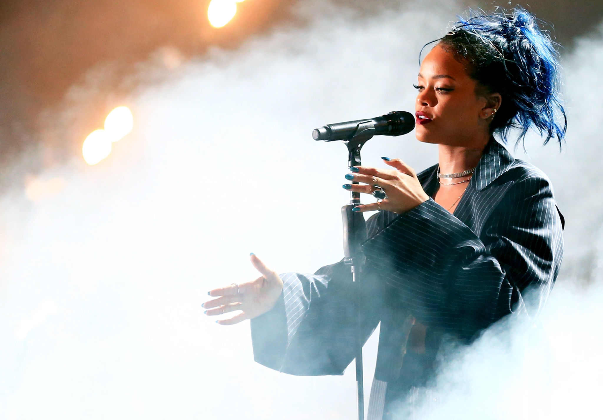 Rihanna ANTI Tour Outfits - Rihanna ANTI World Tour Photos