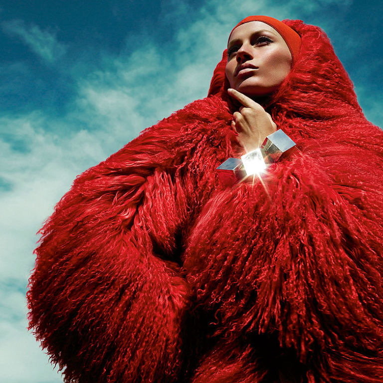 Enjoy 11 Gorgeous Shots From the Gisele Bündchen Archives