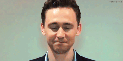 Tom Hiddleston Kiss Gif