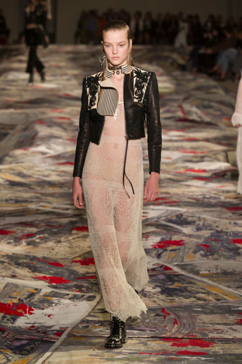 Alexander mcqueen spring 2017 Alexander mcqueen spring 2017