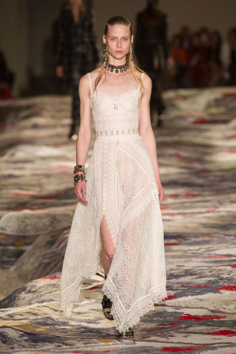 Alexander mcqueen spring 2017 Alexander mcqueen spring 2017