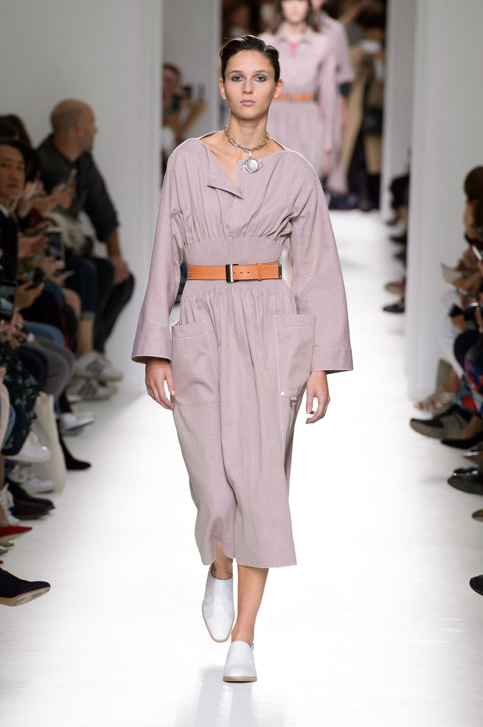 46 Looks From the Hermès Spring 2017 Show Hermès Runway Show at Paris