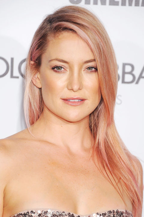Best Rose Gold Hair Colors 14 Celebs Who Tried Pink Penultimate Flower Child Kate Hudson Added Rose Gold Highlights To Her Signature Blonde Hair