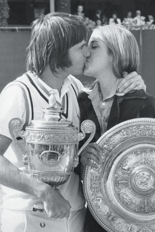 Snapshots of Chris Evert's Marriages - Photos