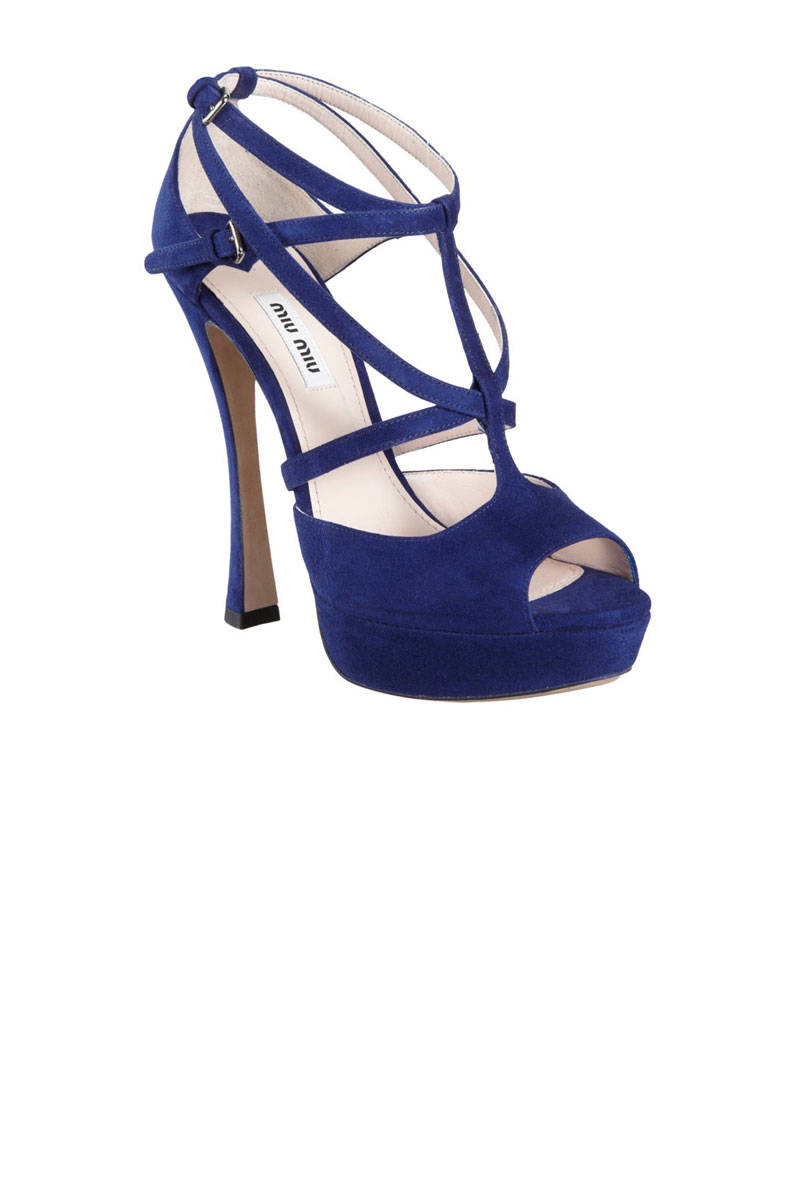 Barneys Warehouse Sale Site Launch Barneys Warehouse Sale Goods