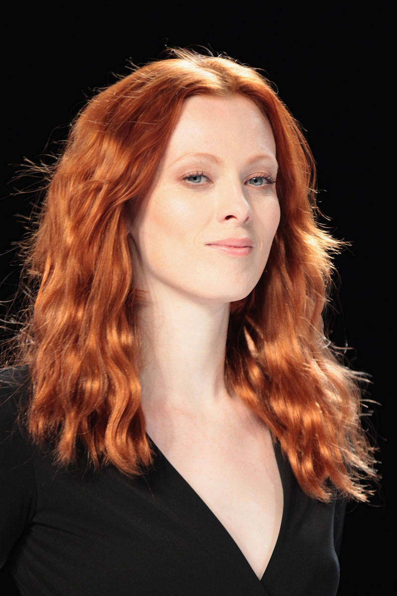5 Ways To Get Wavy Hair How To Do Wavy Hairstyles