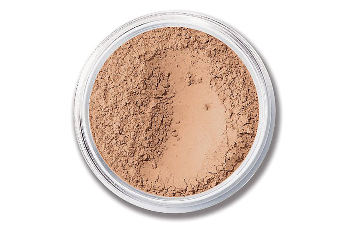 Maquillaje Crema vs. maquillaje en polvo Maquillaje Crema vs. maquillaje en polvo